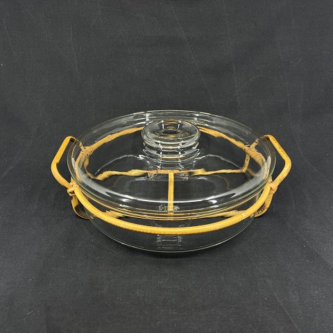 Glass dish with bast holder
