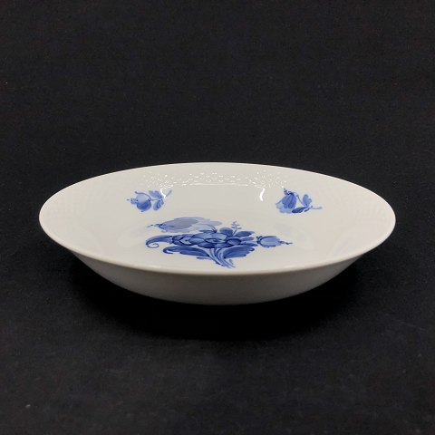 Blue Flower Braided round bowl
