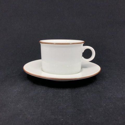 Brown Domino coffee cup
