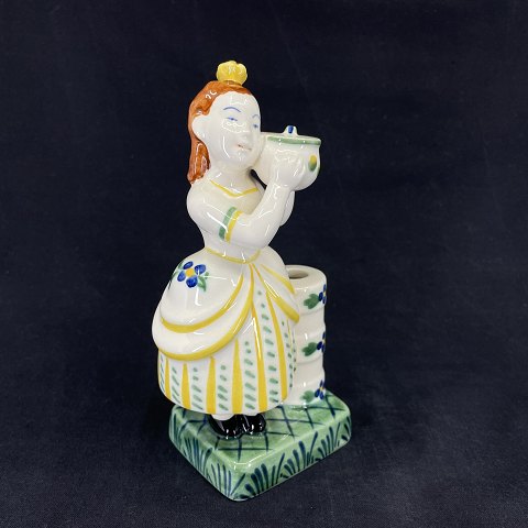 Childrens aid day figurine from 1958 - The 
princess from The Swineherd