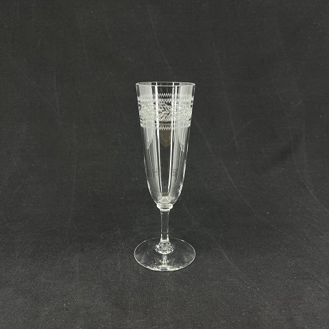 Gade champagne glass with decor

